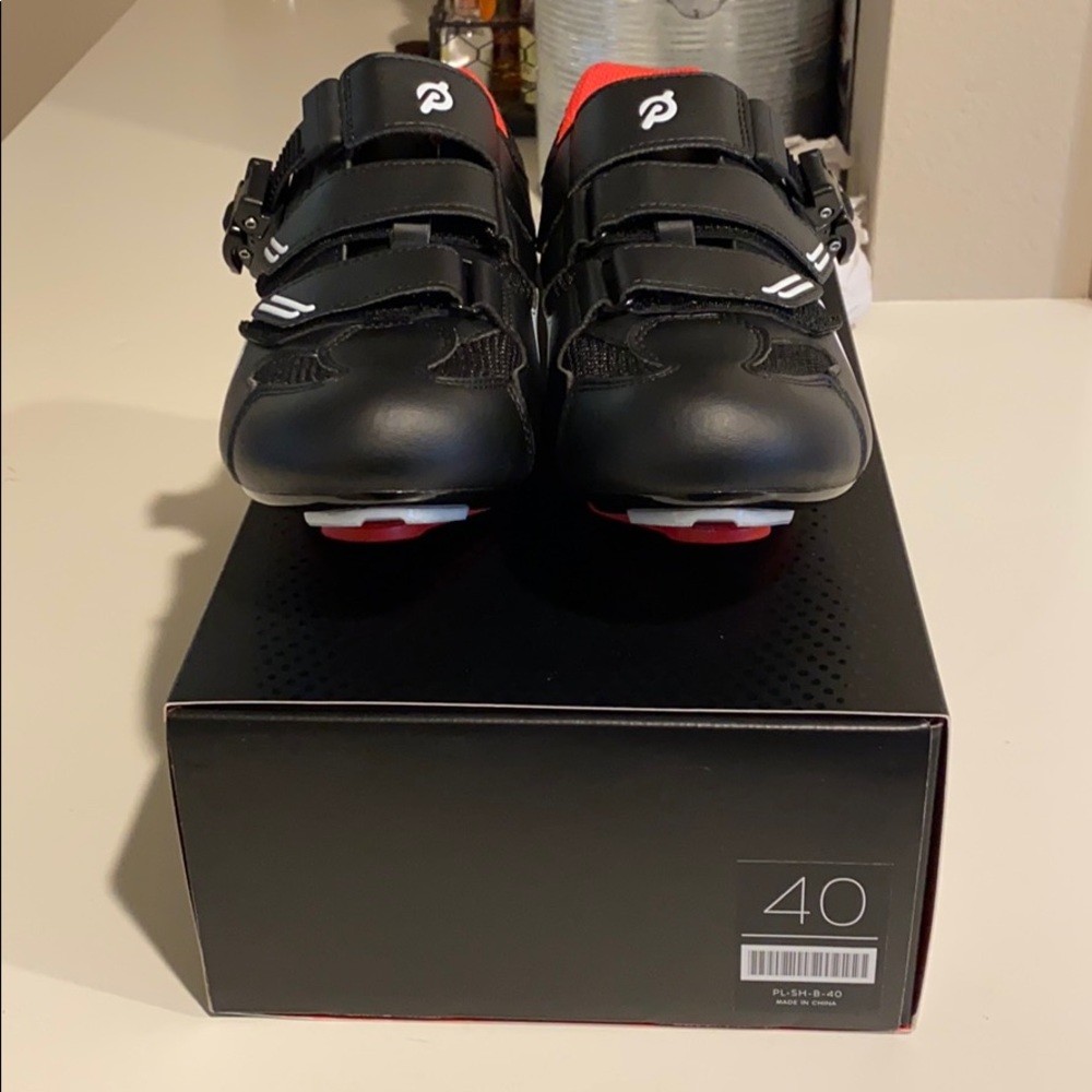 Peloton Cycling Shoes Size 40